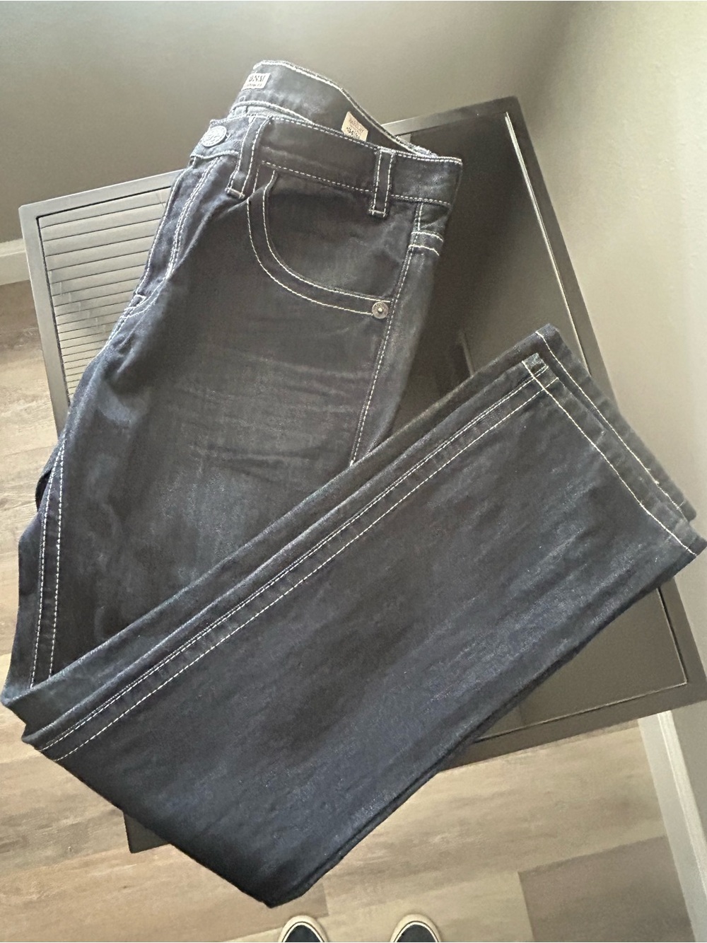 Madewell Men's Dark Indigo Slim Jeans - Picture 2 of 2